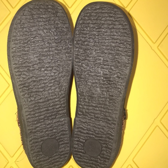 Clarks Slipper Mule - Picture 8 of 8